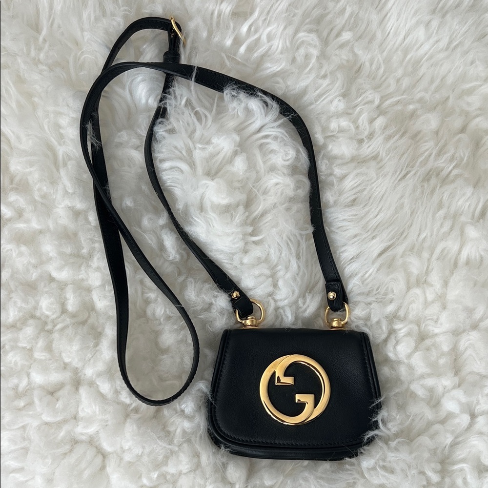 Gucci Blondie Card Case Wallet - Crossbody Bag with Gold GG Logo